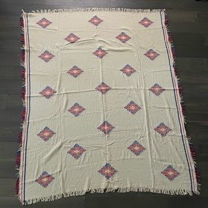 Aritzia Wilfred Cotton Large Fringed Blanket Scarf